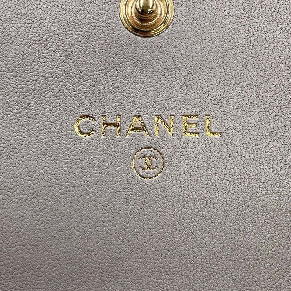 CHANEL Gray Lambskin Leather Wallet - Picture 14 of 16